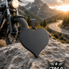 Heart – Szív alakú gravírozható nemesacél medál fekete PVD bevonattal